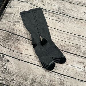 Tommie Copper Women’s Compression Socks Size Medium